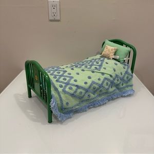 American Girl Kit Kittredge trundle doll bed